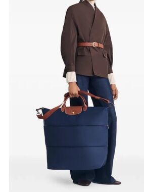 NWOT Longchamp Le Pliage extendable Travel Bag Navy Duffel Bag Leather Trim